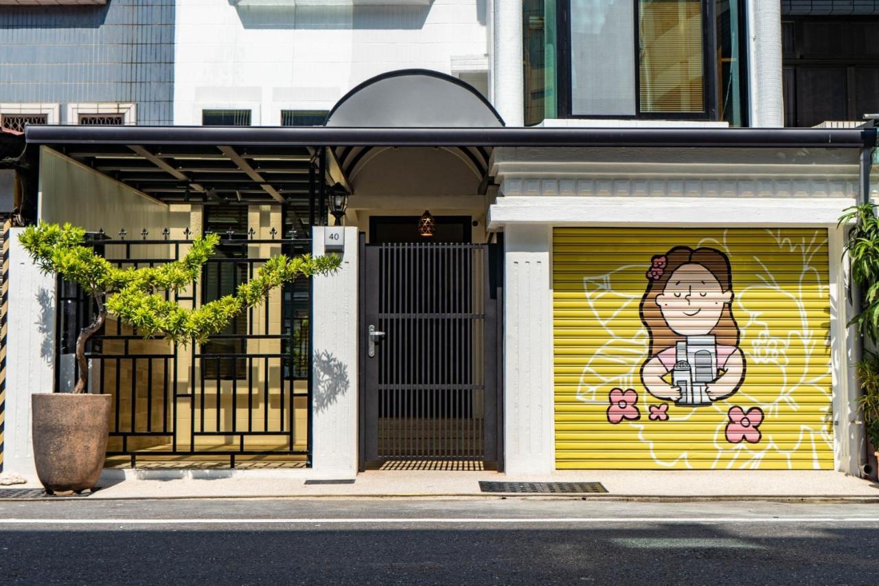 Flower House Tainan Exterior photo