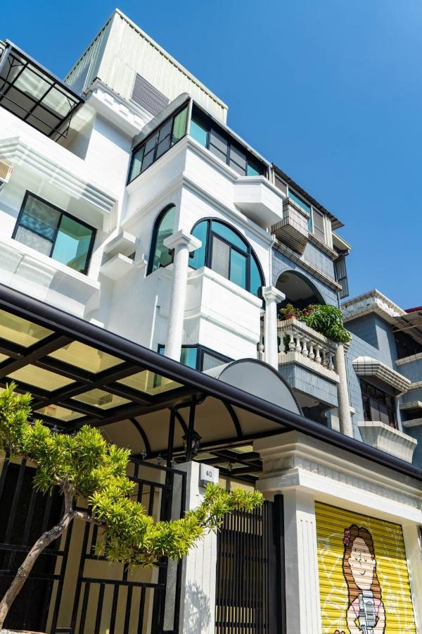 Flower House Tainan Exterior photo